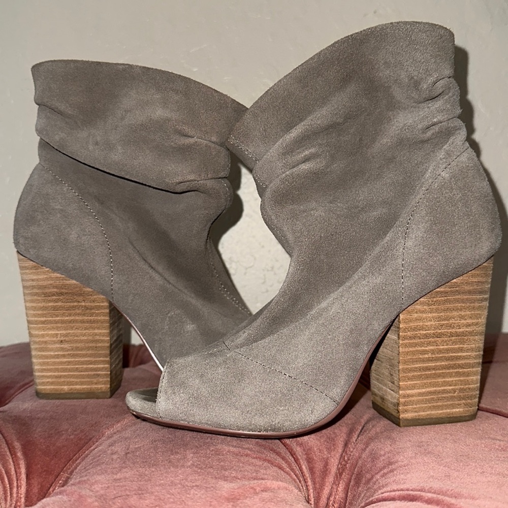 Chinese Laundry Laurel Booties